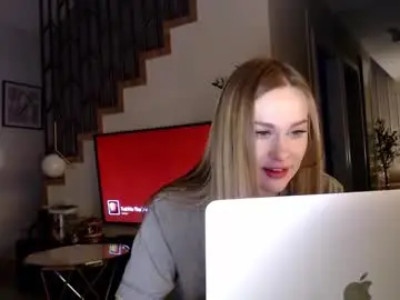 Chaturbate Watch Live Sex Cams of mistressuniverse