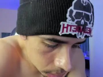 Chaturbate Live Sex Cam of muscle_scott