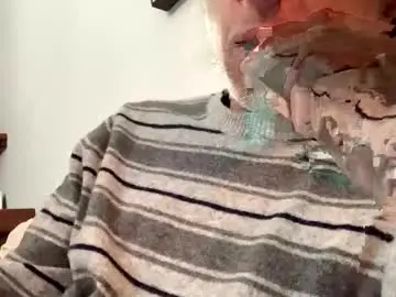 Chaturbate Free Porn Cam of smokingtime