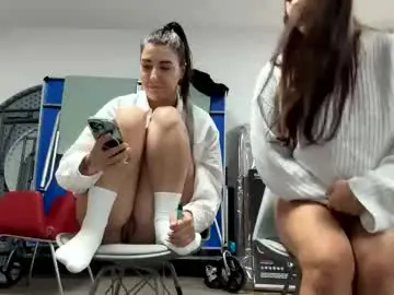 Chaturbate Free Porn Cam of squirt_bunny77