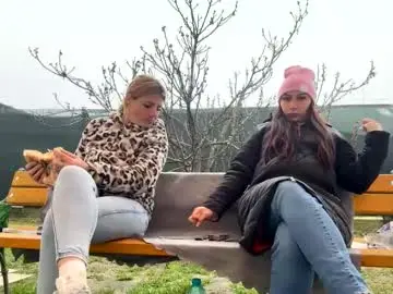 Chaturbate Adult Video Chat of squirt_bunny77