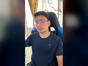 Chaturbate Live Sex Cam of marcuswildx