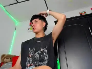 Chaturbate Watch Live Sex Cams of mateo_escobar
