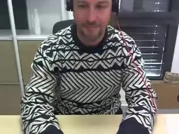 Chaturbate Best live sex cam show of moi9876543210