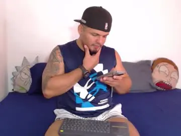 Chaturbate Live Sex Cam of stone_lee_