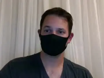 Chaturbate Live Porn of tomuchgirth