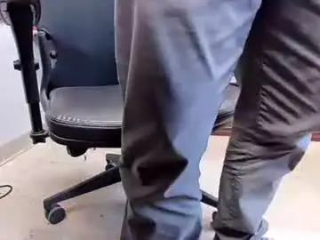 Chaturbate Free Porn Cam of countryboy_10