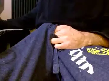 Chaturbate Free Live Porn of cumshard35