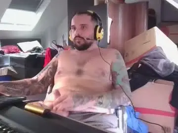 Chaturbate Live Porn of _smiley_bear27