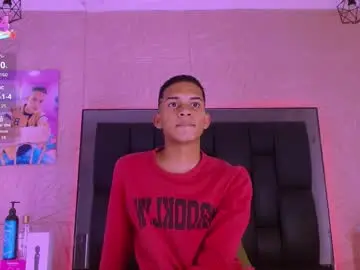 Chaturbate Free Live Porn of dilam_alfonzo