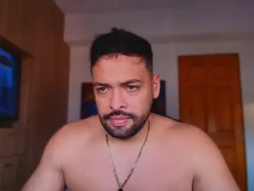 Chaturbate Live Porn of jerome3773