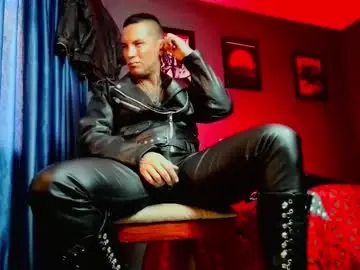 Chaturbate Free Porn Cam of leonnardojaramillo