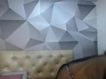 Chaturbate Live Porn of milf_hugeboobs