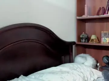 Chaturbate Free Porn Cam of minefoxy2