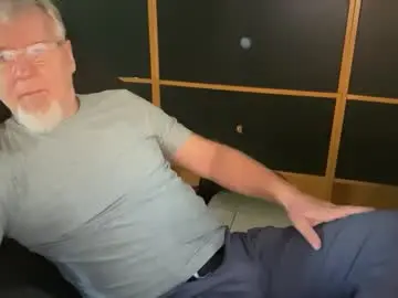 Chaturbate Free Live Porn of naughtydaddyla