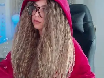 Chaturbate Adult Webcam of _just_a_queen_3