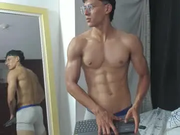 Chaturbate Free Live Porn of energio_19