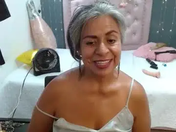 Chaturbate Adult Video Chat of lalisha_96