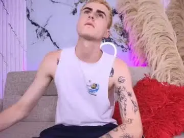 Chaturbate Live Porn of spaceboy_1