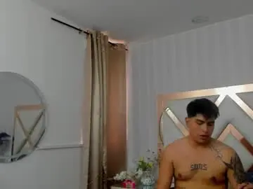 Chaturbate Live Sex Cam of thomasthund