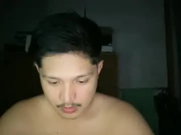 Chaturbate Live Sex Cam of tuling1