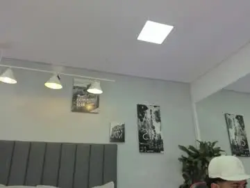 Chaturbate Adult Webcams of violet_and_myers