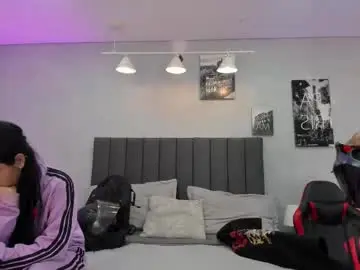 Chaturbate Live Porn of violet_and_myers