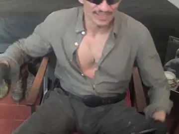 Chaturbate Live Porn of badhombremx