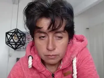 dalila_22 from chaturbate