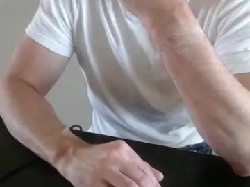 Chaturbate Best live sex cam show of fithubby80