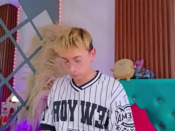 Chaturbate Sex Chat of naughty__chris