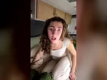 rylanxoxo from chaturbate