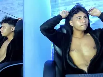 Chaturbate Watch Live Sex Cams of simon_pernia