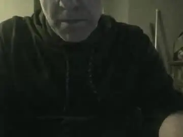 8inchthrobbincock from chaturbate