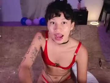 elaseles23 from chaturbate