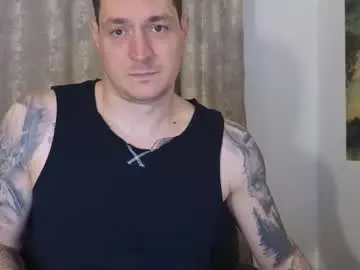 Chaturbate Watch Live Sex Cams of tattooedhunk_