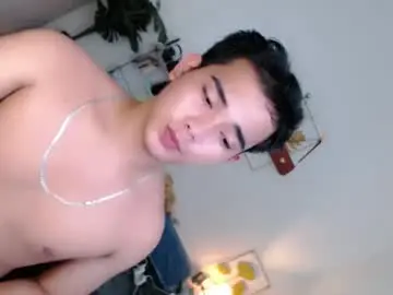 Chaturbate Adult Webcam of urpinoy_cummer