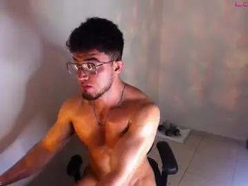 andrew__harriss from chaturbate