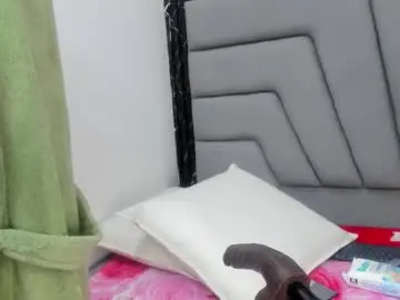 Chaturbate Sex Cam of angie_will