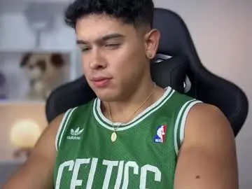 Chaturbate Sex Cam of scott_flintt