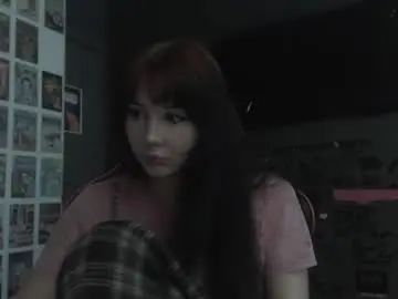 woowmi from chaturbate