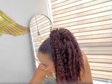 Chaturbate Live Sex Cam of emmaferrary