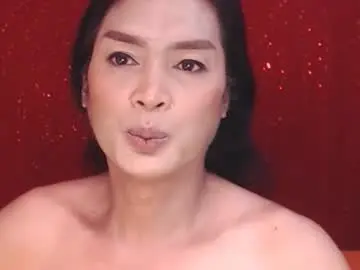 Chaturbate Live Sex Cam of master_tsbigcock