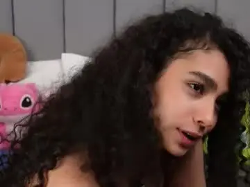 Chaturbate Watch Live Sex Cams of vicky_curly