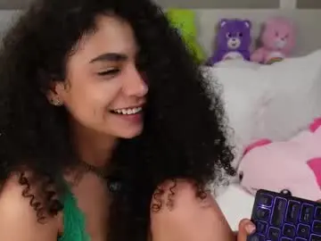 Chaturbate Live Sex of vicky_curly