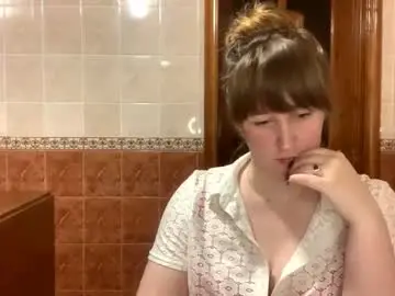 Chaturbate Watch Live Sex Cams of maroonmoon_