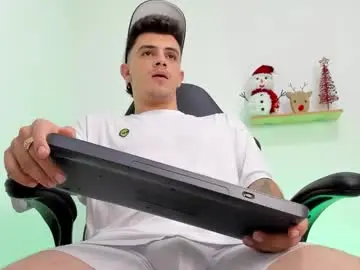 mikecooper_ from chaturbate