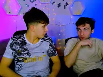 Chaturbate Adult Webcam of travis_wolf_