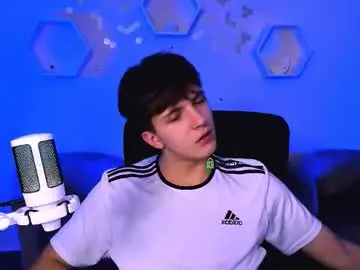 Chaturbate Sex Chat of travis_wolf_