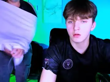 Chaturbate Sex Cam of travis_wolf_